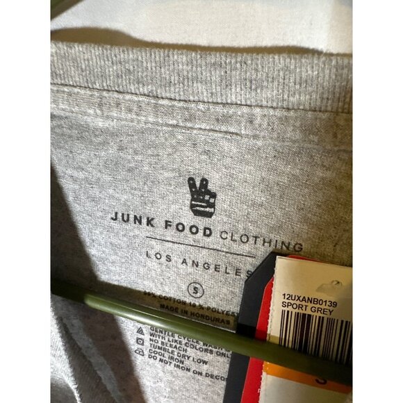 Junk Food Budweiser Mens Crew Neck Short Sleeve Graphic T-Shirt, Size S, NWT - Picture 3 of 5